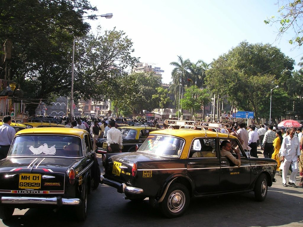 Такси в Индии. Мумбаи